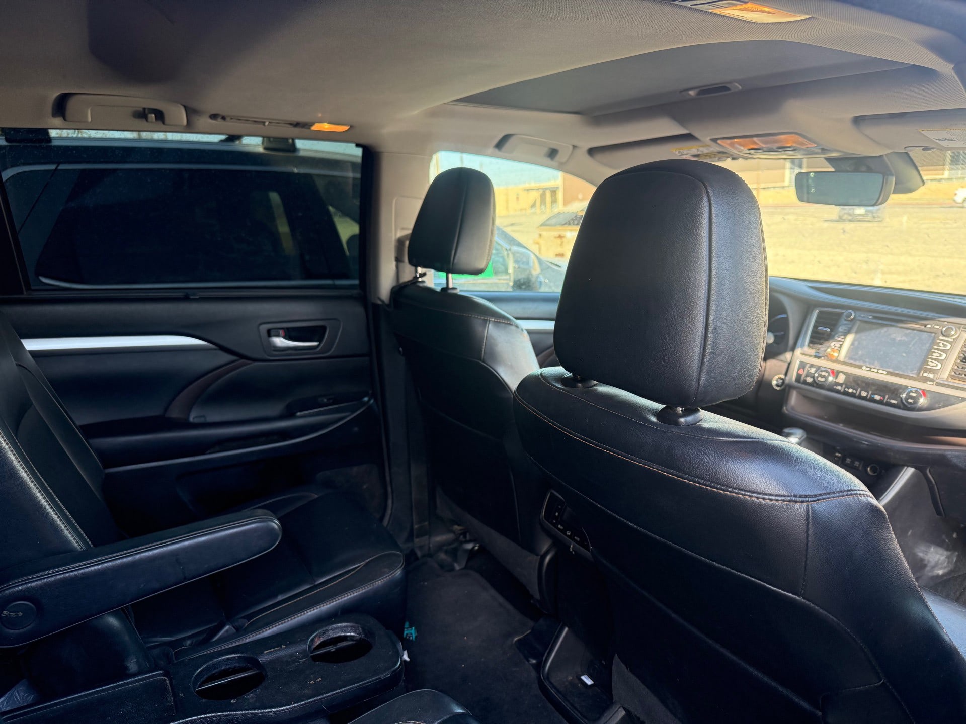 Thumbnail of Interior of 2017 highlander1